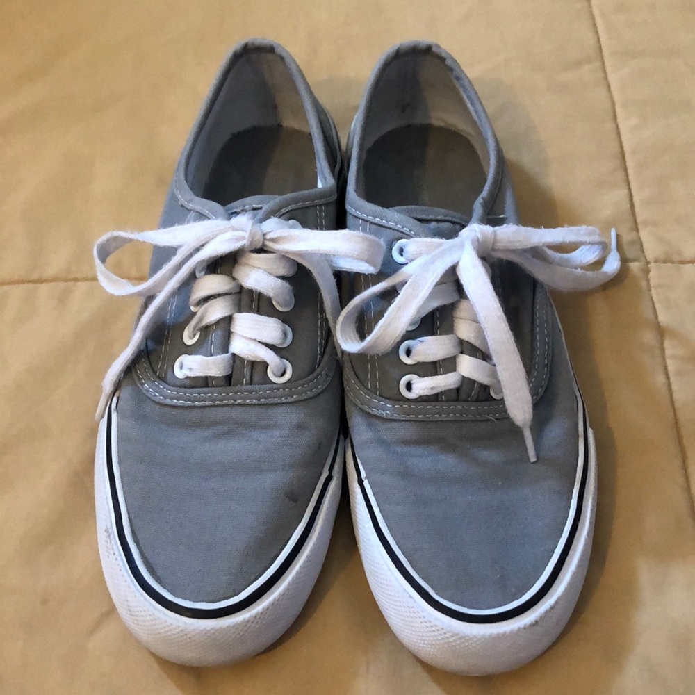 Women’s Gray Sneakers